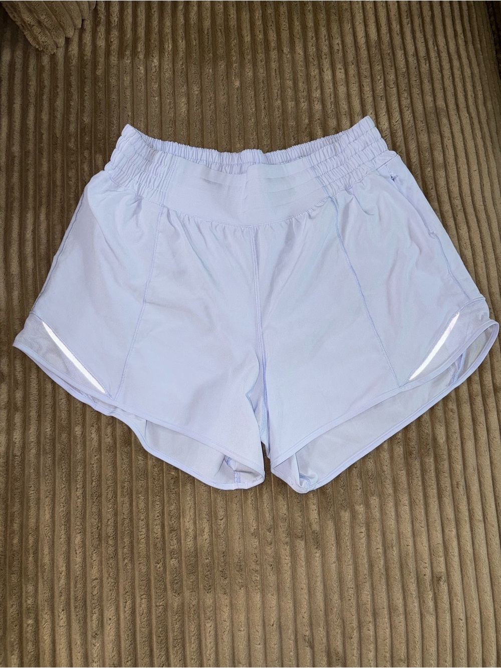 lululemon athletica hotty hot shorts 4”